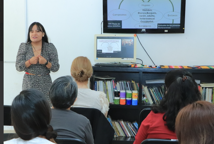 Ofreció la UATx el taller “Derechos humanos, feminismos y política”